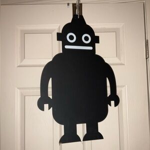 Chalkboard robot with hanging string